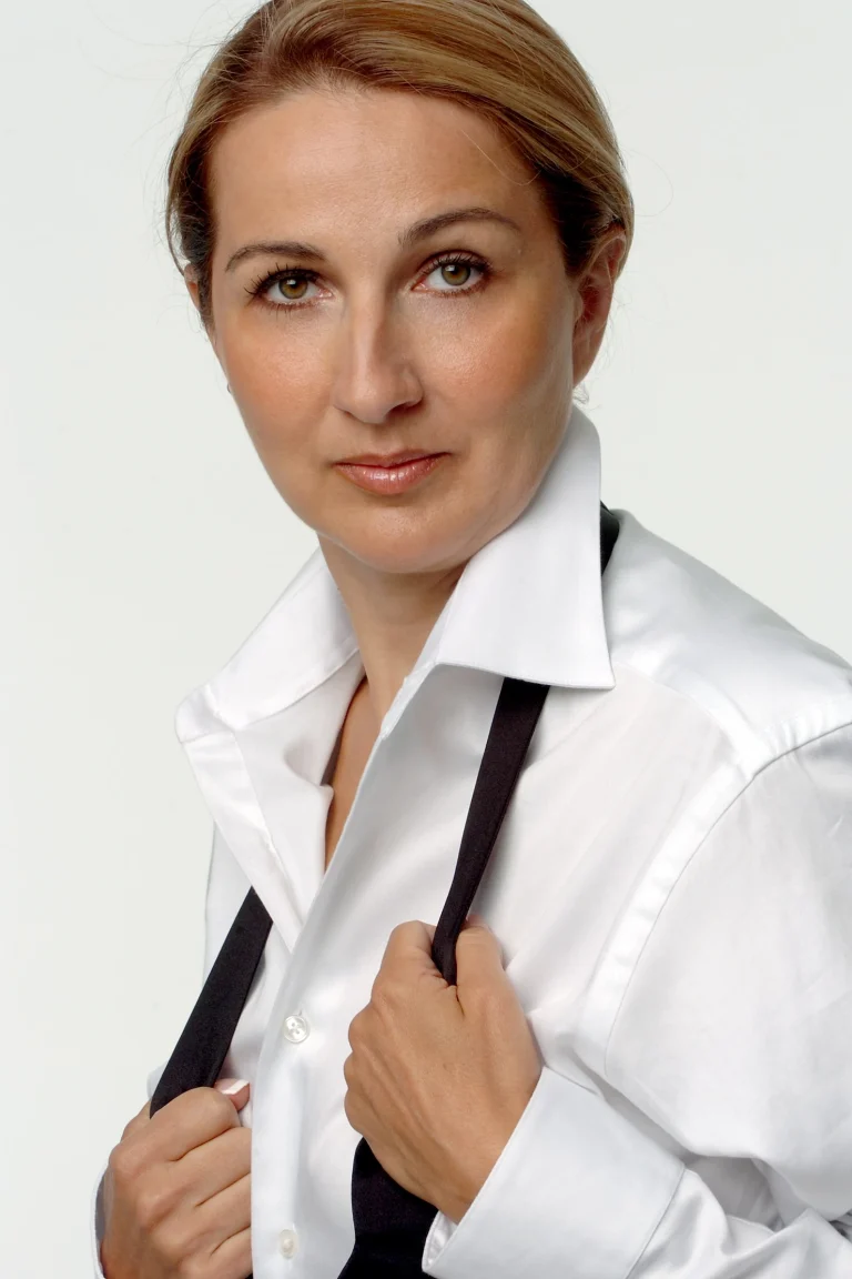 Annamaria Popescu, QSCM Advisory: Profile, La Scena Musicale